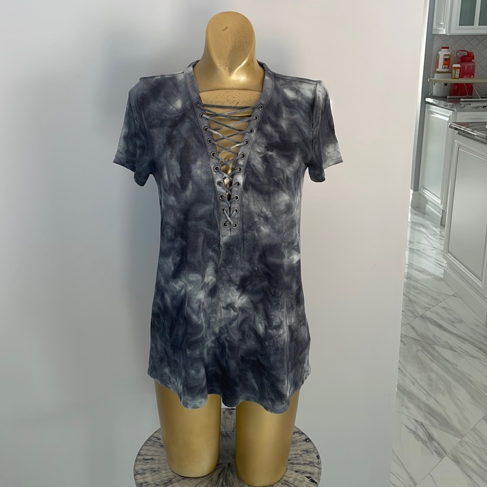 AMERICAN EAGLE OUTFITTERS **AEO Soft &Sexy Short Sleeve Top Size Small